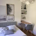 Au Bord De L'eau Bed and breakfast La Canourgue