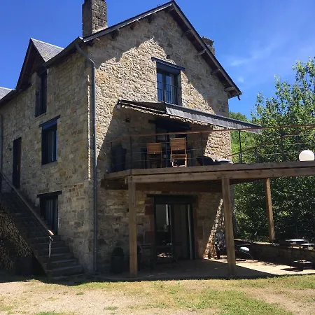Au Bord De L'eau Bed and breakfast La Canourgue