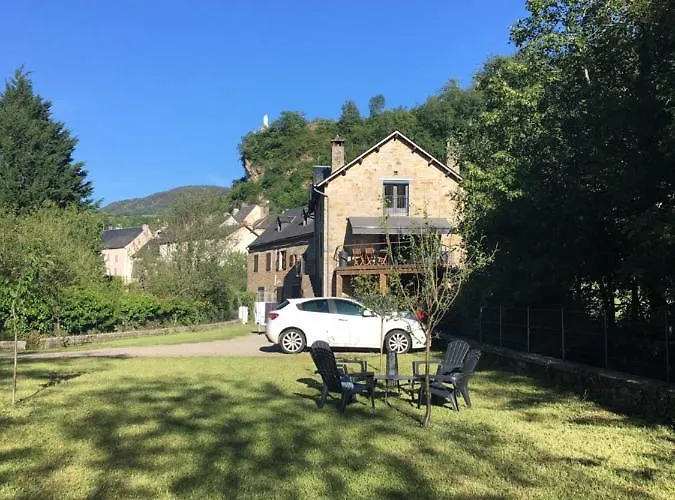 Au Bord De L'eau לינה וארוחת בוקר לה קאנורג